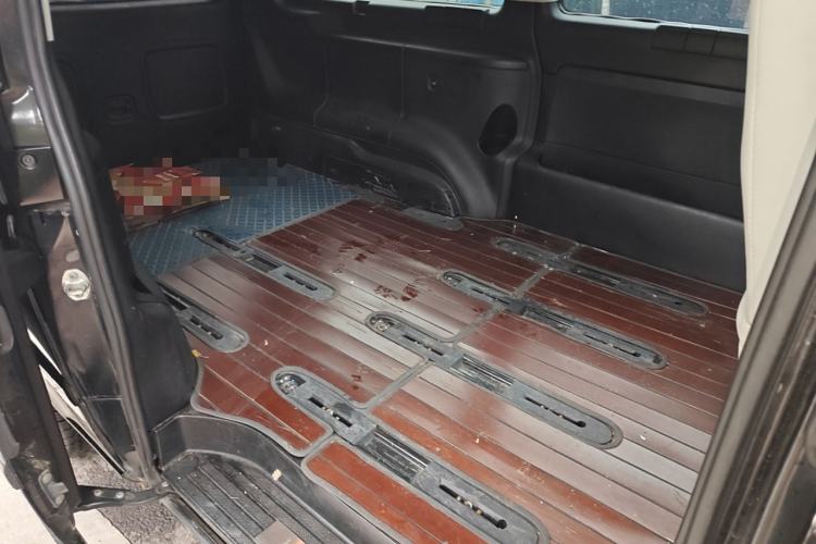 Used Mercedes-Benz Vito 2013 3.0L Elite Edition Left Rear Seat