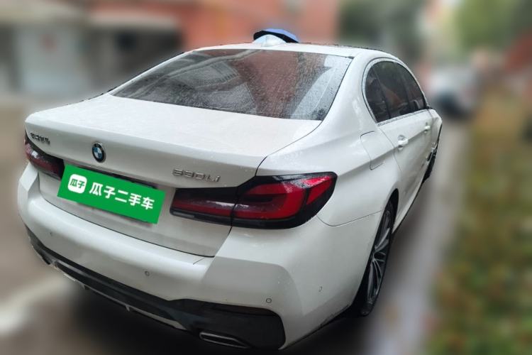 Used BMW 5 Series 2021 Facelifted 530Li Leading Edition M Sport Package
