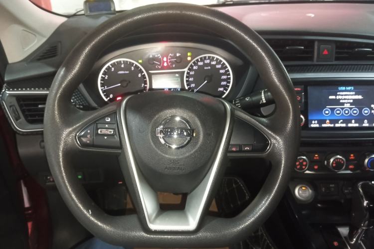 Used Nissan Lannia 2016 1.6L CVT Smart Cool Edition
