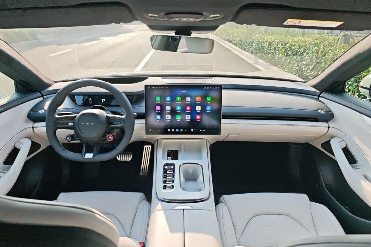 Used Xiaomi Auto SU7 2024 Four-Wheel Drive Ultra-Long Range Advanced Intelligent Driving Max Edition