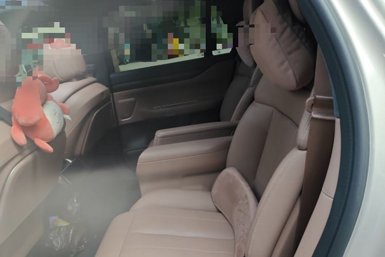 Used Nio ES8 2024 75 kWh Left Rear Seat