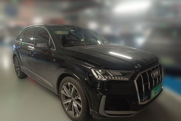 Used Audi Q7 2020 55 TFSI quattro S line sports model
