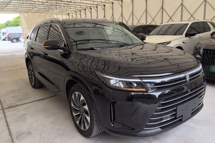 Used Hima AITO M7 2024 1.5T Rear-Drive Plus Version 5 Seats Front Right 45 Deg