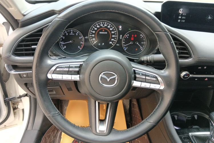 Used Mazda 3 Axela 2022 2.0L Automatic ZhiXuan Edition
