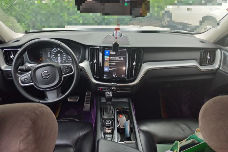 Used Volvo XC60 2018 T5 4x4 Zhiyi Edition