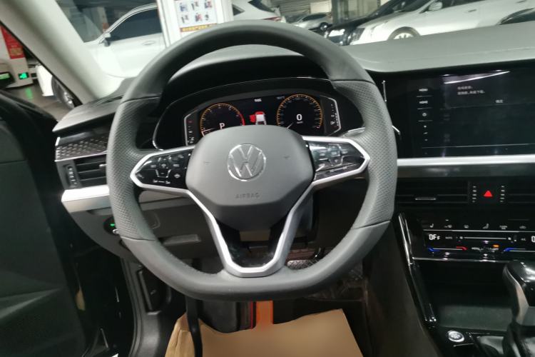 Used Volkswagen Passat 2023 Revised 330TSI Elite Edition
