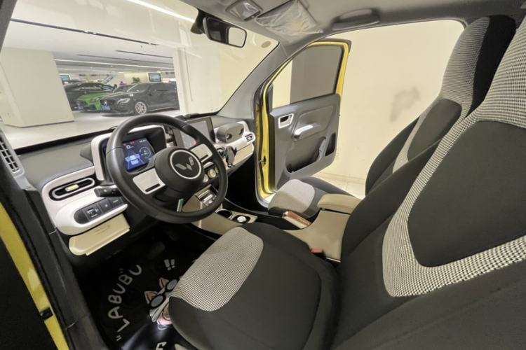 Used Wuling Hongguang MINIEV 2024 3rd Generation 215km Advanced Version