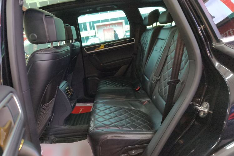 Used Volkswagen Touareg 2017 3.0 TSI Expedition Edition
