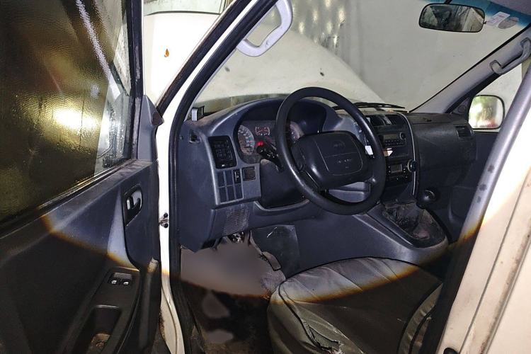 Used Jinbei Express 2017 2.0L Standard Version V19
