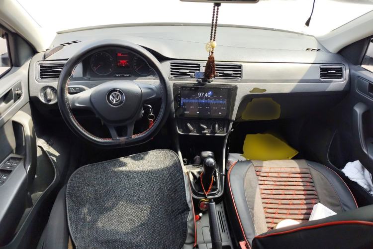 Used Volkswagen Santana 2018 1.5L Manual Fashion Edition
