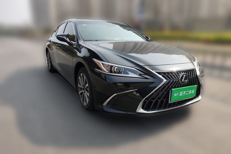 Used Lexus ES 2023 200 Excellence Edition