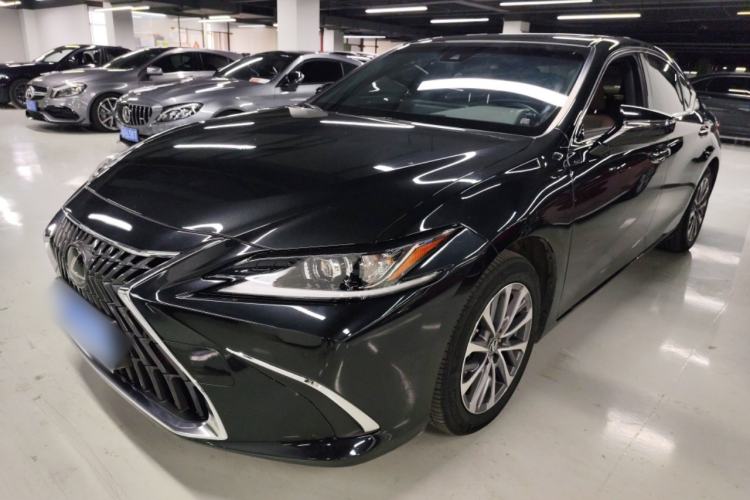 Used Lexus ES 2023 200 Excellence Edition