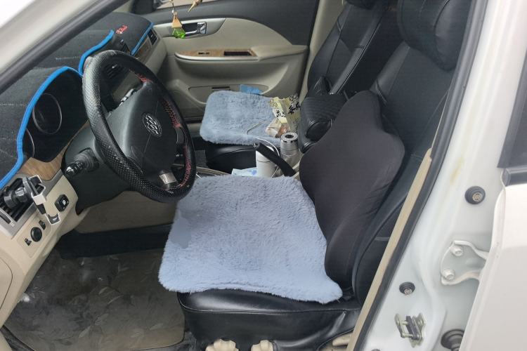 Used Buick Excelle 2015 1.5L Automatic Classic Model