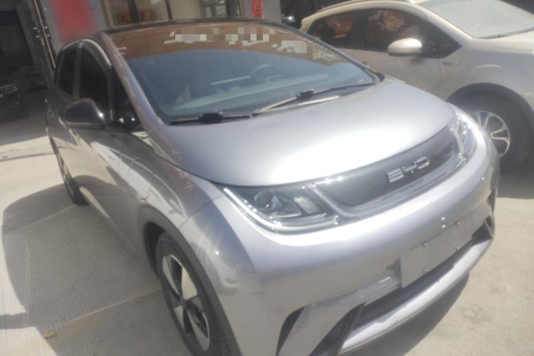 Used BYD Dolphin 2023 420 km Fashion Edition
