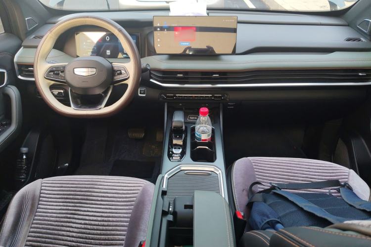 Used Geely Auto Haoyue L 2023 2.0T DCT Prestige Edition