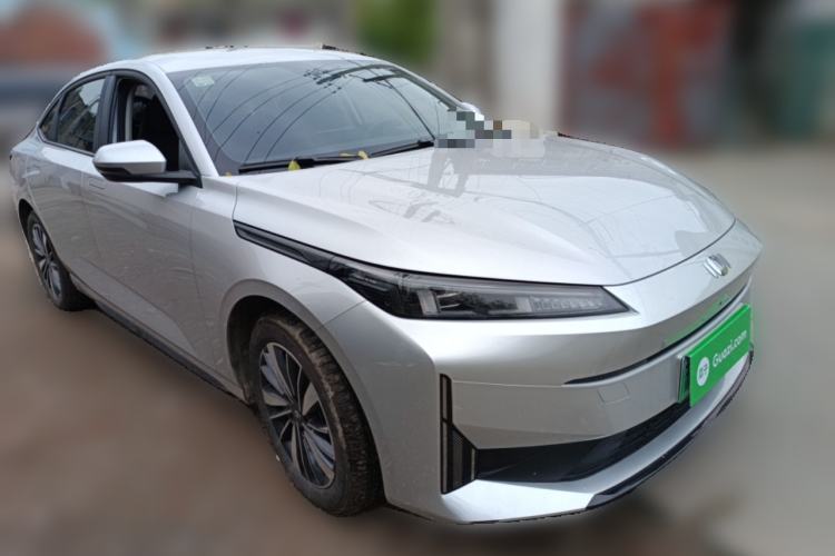 Used CHANGAN NEVO A05 2024 70 Air Front Right 45 Deg