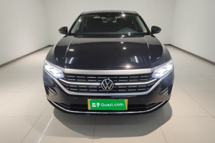 Used Volkswagen Passat 2023 Revised 380TSI Luxury Edition
