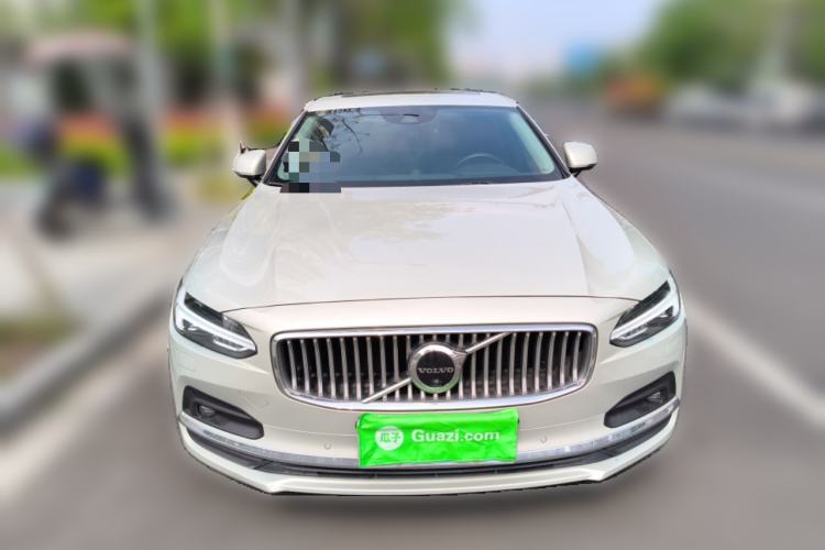 Used Volvo S90 2021 B5 Luxury Smart Edition
