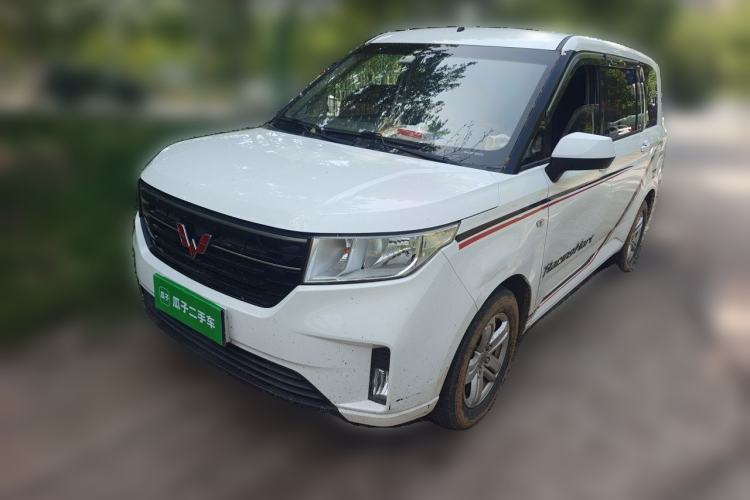 Used Wuling Hongguang PLUS 2019 1.5T Manual Comfort Version 7 Seats