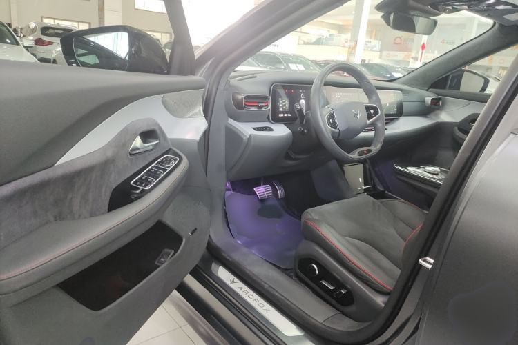 Used ARCFOX Alpha S 2022 HI Version Advanced Edition Driver Seat