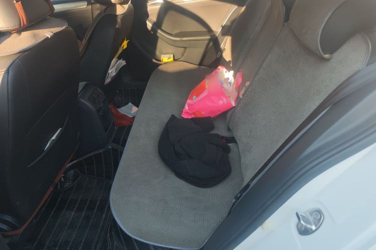 Used Volkswagen Sagitar 2014 1.6L Automatic Comfort Model Left Rear Seat