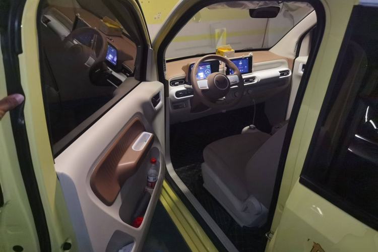 Used Wuling Hongguang MINIEV 2024 3rd Generation 215km Advanced Version