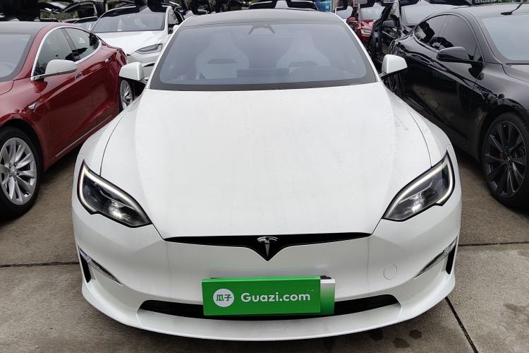 Used Tesla Model S 2023 Three-Motor All-Wheel-Drive Plaid Version Front
