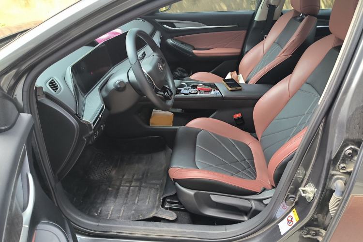 Used CHANGAN Eado 2023 Changan Edition PLUS Blue Whale NE 1.4T GDI DCT Prestige Version Left Front Seat