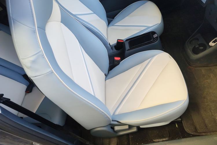 Used Chery QQ Little Ant 2024 Refreshed Version Youth Edition 321 km Beloved Edition 29.23 kWh Right Front Seat