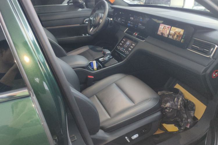 Used Li Auto ONE 2021 Extended-Range 6-Seater Version Right Front Seat