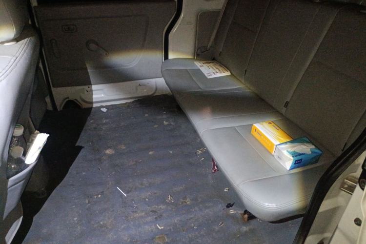 Used Jinbei New Hiace X30L 2016 1.5L Wealth Edition Van DLCG14 Left Rear Seat