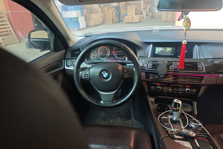 Used BMW 5 Series 2014 525Li Luxury Design Package