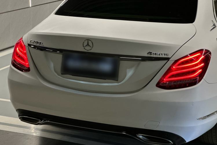 Used Mercedes-Benz C-Class 2015 C 200 L 4MATIC