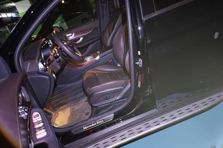 Used Mercedes-Benz GLC 2022 GLC 300 L 4MATIC Dynamic Edition Prestige Model Left Front Seat