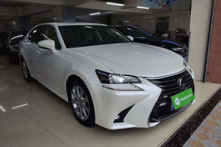 Used Lexus GS 2016 200T Leading Edition
