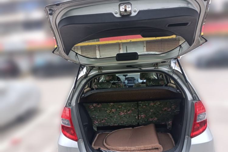 Used Honda Fit 2011 1.3L automatic comfort version