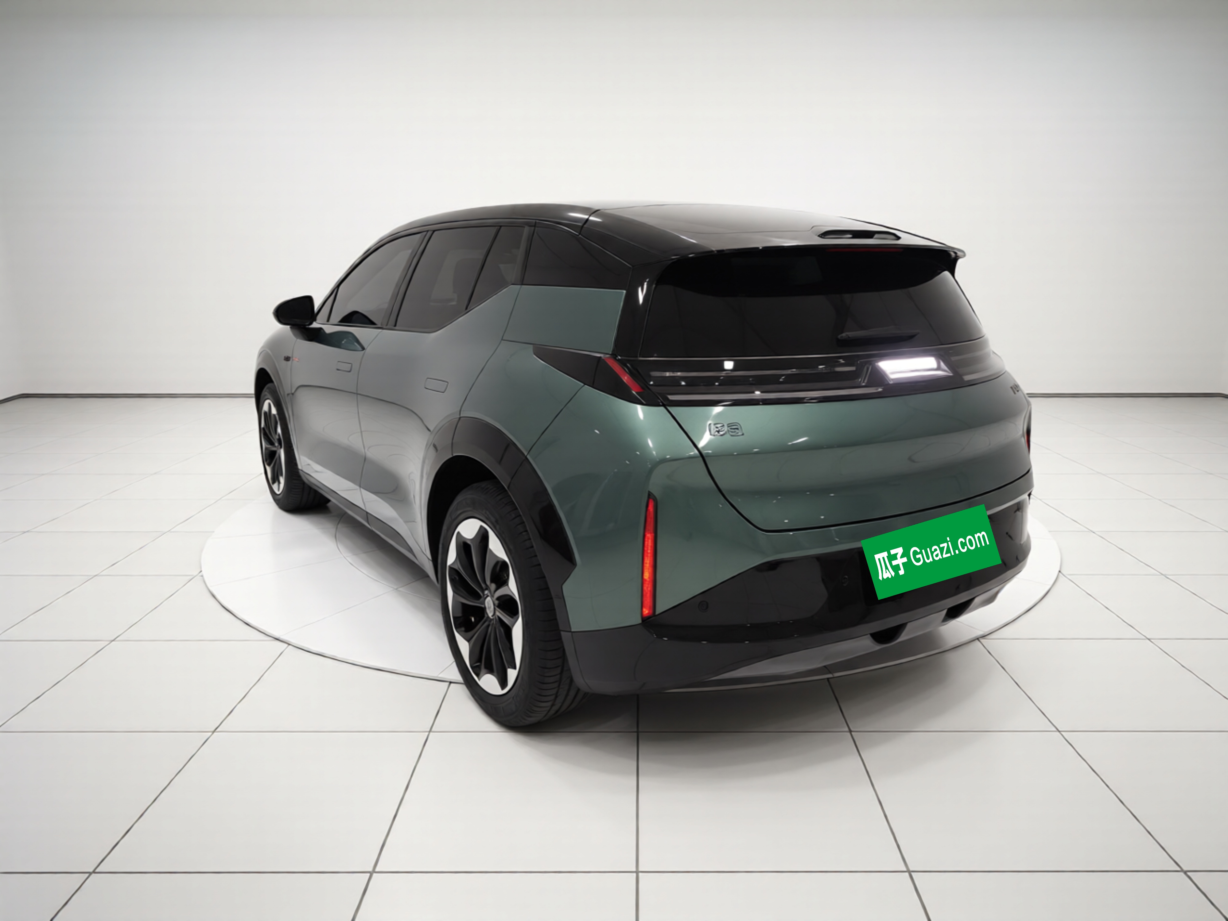 Zeekr X 2023 Rear-Drive YOU Edition 4 Seats — снимка 4