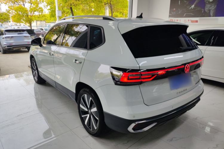 Used Volkswagen Tharu 2023 300TSI Two-Wheel-Drive Moonlight Edition