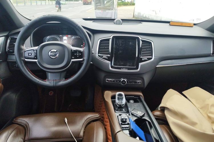 Used Volvo XC90 2021 B6 Luxury Smart Edition 7-Seater
