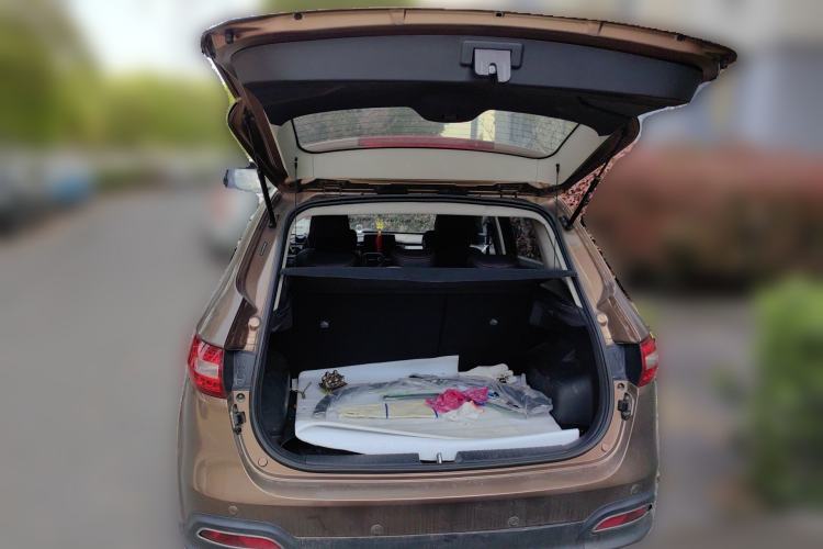 Used FAW Senya R7 2017 1.6L Automatic Prestige Model
