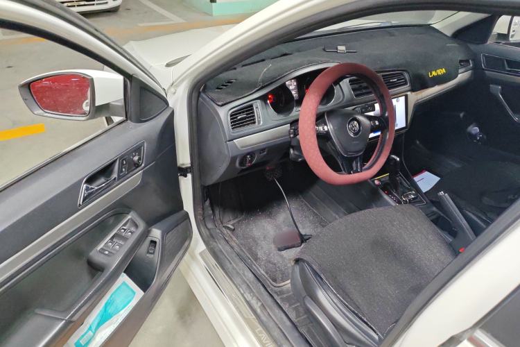 Used Volkswagen Lavida 2018 Classic 1.5L Automatic Comfort Edition China VI Standard Driver Seat