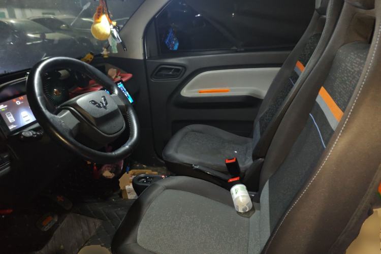 Used Wuling Hongguang MINIEV 2020 Enjoyment Model Lithium Iron Phosphate Left Front Seat