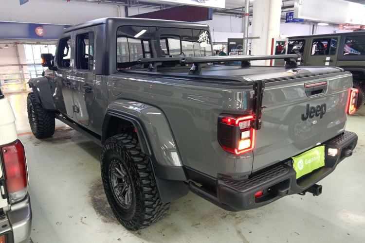 Used Jeep Gladiator 2022 3.6L Pioneer Edition
