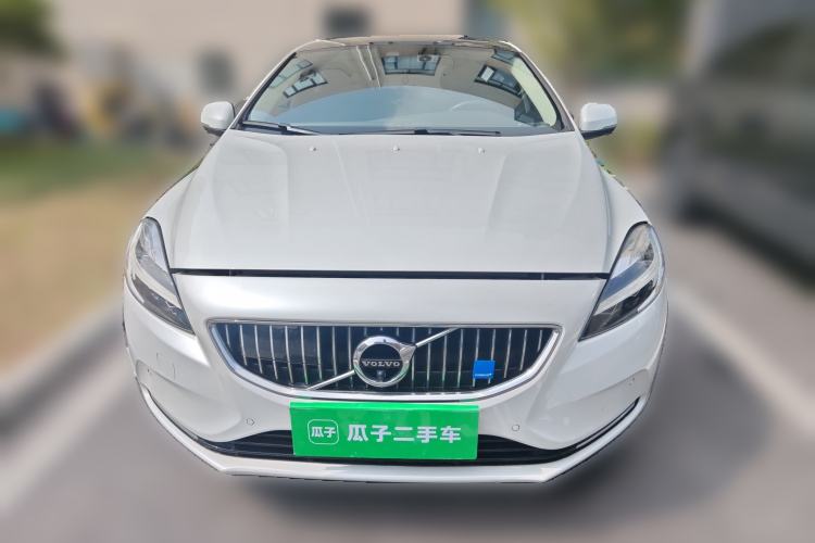 Used Volvo V40 2018 T3 Zhiya Edition Front