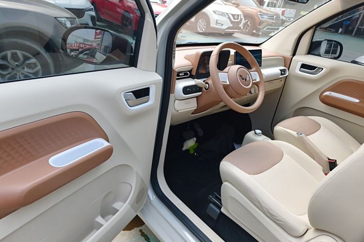 Used Wuling Hongguang MINIEV 2024 3rd Generation 215km Youth Edition Driver Seat