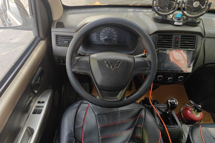 Used Wuling Rongguang 2014 1.2L S Base Model Steering Wheel