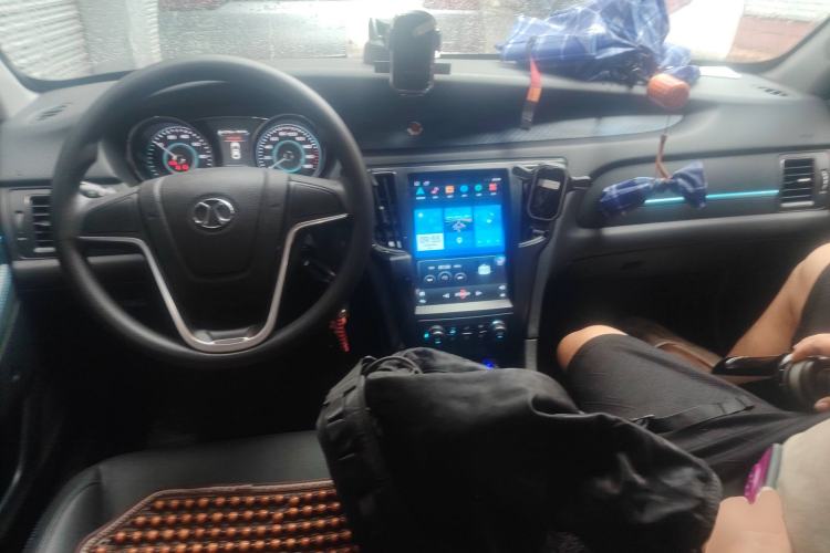 Used BAIC New Energy EU 2018 EU Quick-Change Loto Custom Edition Center Console