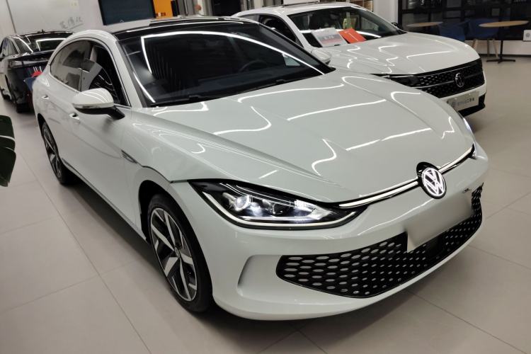 Used Volkswagen Lamando 2024 Lavida L 280TSI DSG Cool & Spicy Edition
