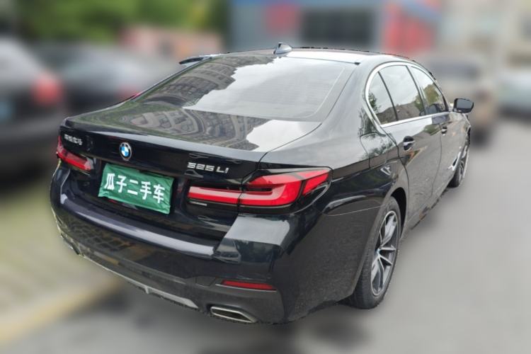 Used BMW 5 Series 2021 Facelifted 525Li M Sport Package
