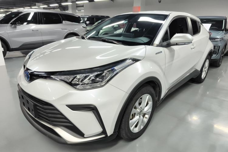 Used Toyota IZOA 2021 Dual-Motor 2.0L Yixiang Edition